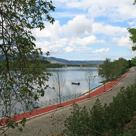 Casa Da Cerveira Kwatera prywatna *