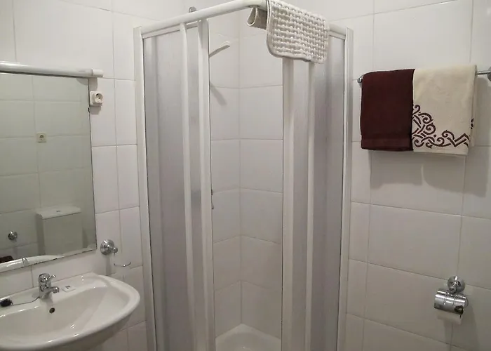 Casa Da Cerveira Quarto em Acomodações Particulares